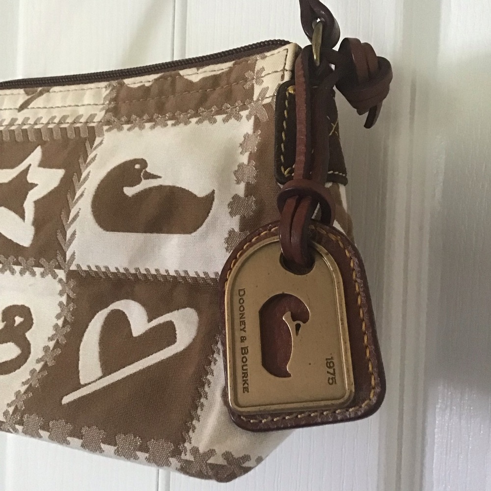 Dooney Bourke patchwork bag brown - Picture 2 of 7